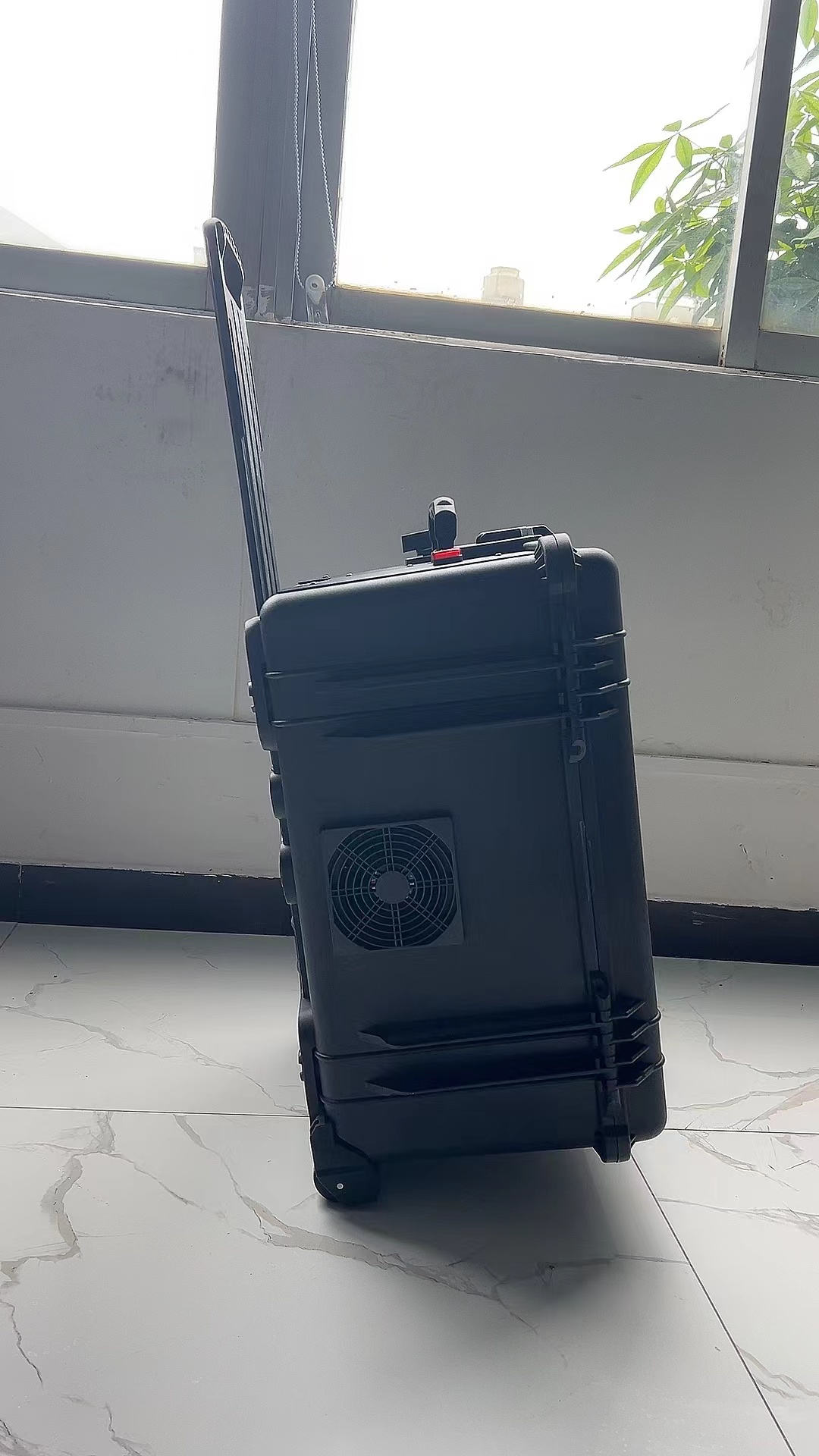 闽侯手拉箱型移动通信干扰器
